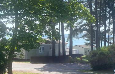 Robins Lodge by the sea - Photo 16