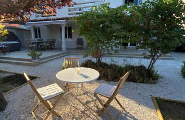 appartement rez de villa proche port et plages de Sanary - Foto 15