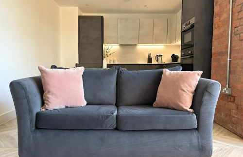 Manchester Apt, Free Parking, Business, Couples & Families - Foto 16