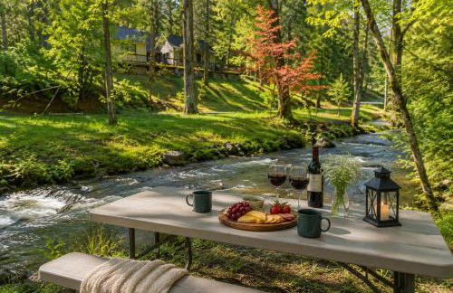 Secluded River Cabin Near Sly Park & Apple Hill - Photo 1