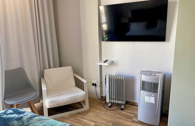 Urban Oasis at The Square - Photo 21