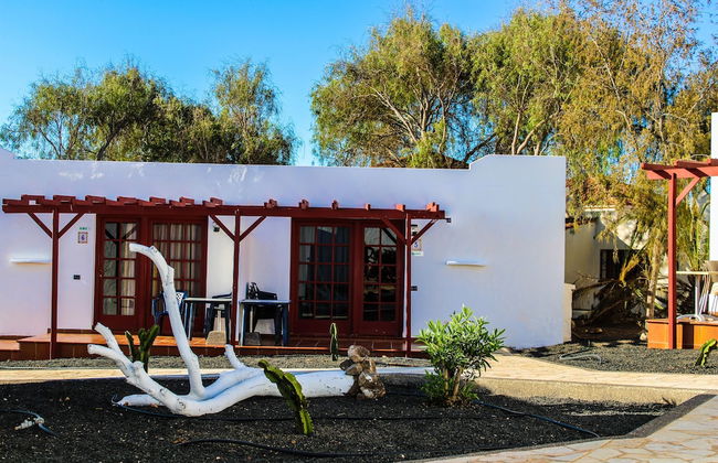 Castillo Beach Club Apartments - Photo 37