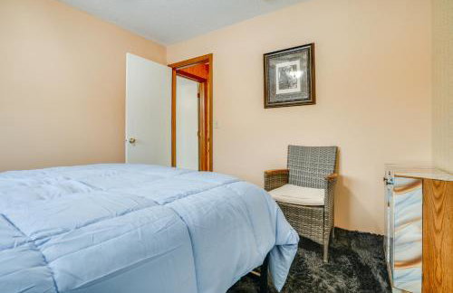 2 Mi to Dtwn St Paul Home with Private Deck and Yard! - Foto 12