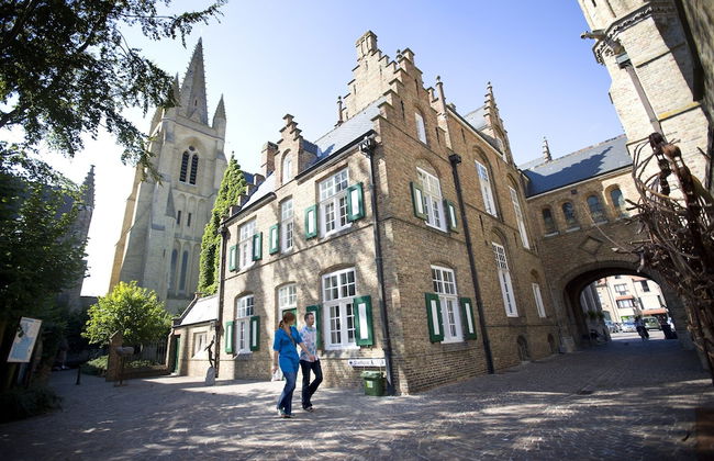 Quiet Getaway w/ Terrace - Foto 37