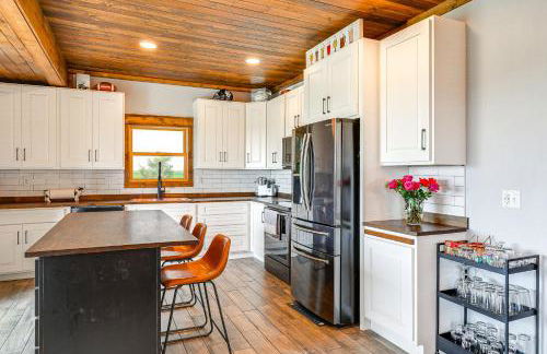 Family-Friendly Seward Home with Sauna and Pool! - Foto 9