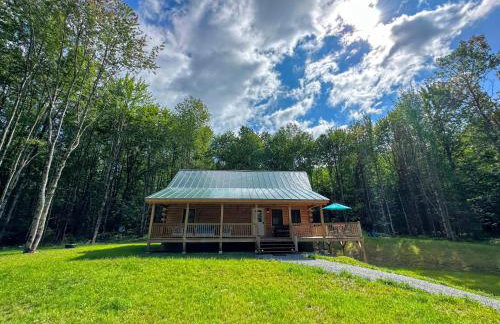 18HA Log home close to Franconia Notch privacy fire pit wifi pool gym passes - Foto 1