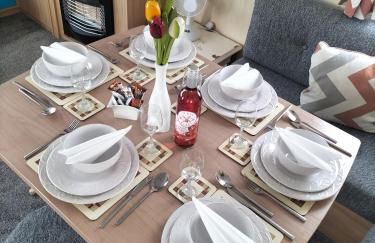 3 Bedroom Caravan, Edi Rita, Robin Hood, Pet Friendly - Photo 4