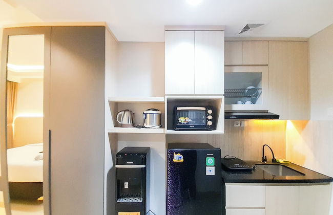 Modern Look And Comfortable Studio At Patraland Amarta Apartment - Foto 6