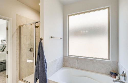 Close to Energy Giants! 3,300-Sq-Ft Midland Home - Foto 15