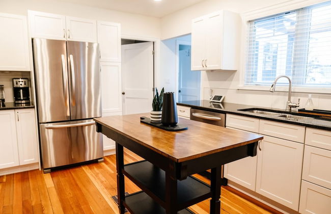 Dt Hot Tub Sauna Huge Yard - Photo 35