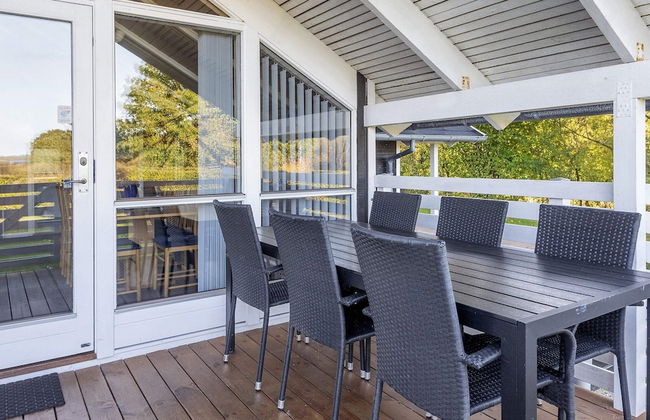 8 Person Holiday Home in Skals - Foto 15