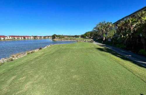 Beautiful 2 bedroom condo w/ Golf Membership Included - Foto 13