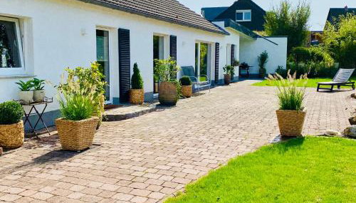 Charmantes Haus - ein kleines Juwel für Auszeiten - Foto 3, Garden view