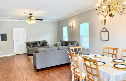 *Come home - 1 mile from Duke & Downtown Durham - Photo 7