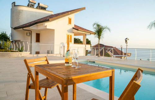 Villa Acquamarina with pool and sea view - 300 meters from the beach - Photo 5