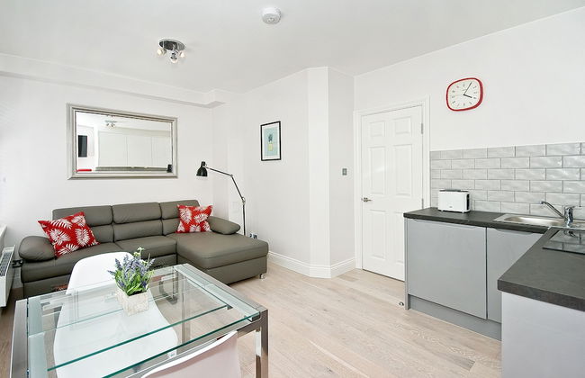 7 Greek Street by City Living London - Photo 21