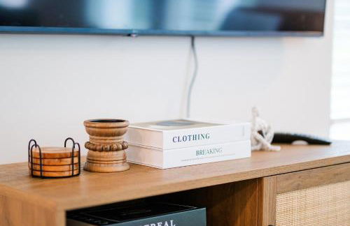 Savvy Retreat Pooler King Bed Gym Pool - Foto 11