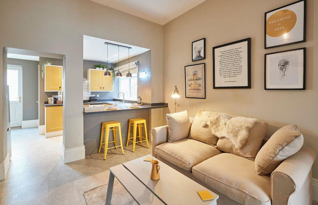 Host Stay Northville Arrifana - Photo 3