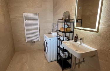 C4S - COME4STAY - Töging - InnStay - 3 Zi Apartment in Töging - 7Personen - Küche - Badezimmer - Balkon - SmartTV - WLAN - Foto 14