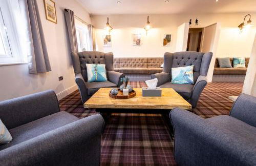 New Hobbit, stunning views, sleeps 42, Bar, Hot Tub - Foto 77