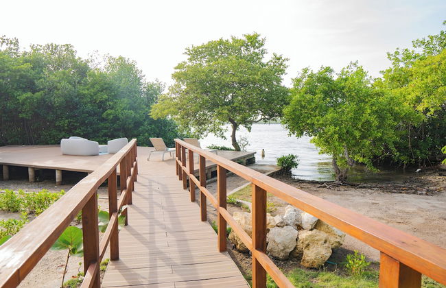 U-GO Magnífica casa con piscina junto al Mar - Photo 46