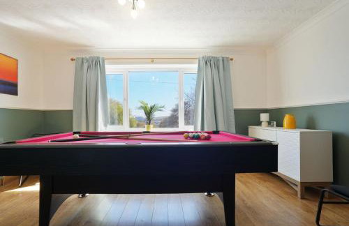 Stupton House, Large 3 Bed House that Sleeps 8 with Full Size Pool Table & FREE Parking - Hosted by Stay Host Save - Foto 36