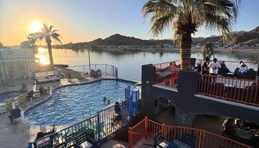 Guitars & Tiki Bars, Roadrunner Resort - Foto 3