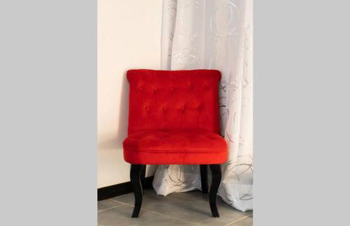 Nuit romantique avec Jacuzzi SPA privatif proche TOULOUSE - Foto 18