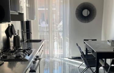 Two bedroom apartment with private parking - Foto 7