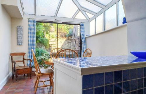 Ellinor House - Photo 8