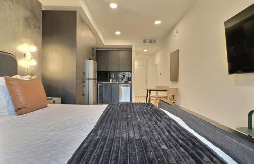 Downtown Escape, Gym in Building, Walk to Attractions - Photo 16