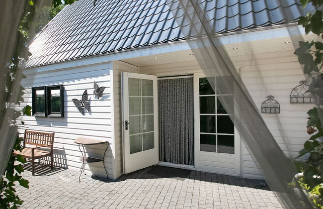 A Detached Bungalow With Outdoor Fireplace, Covered Terrace and Pond in a Forest Plot - Photo 52