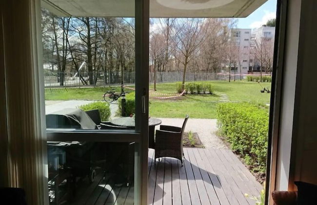 StayPlus Apt in Trendy Area Balcony - Foto 28