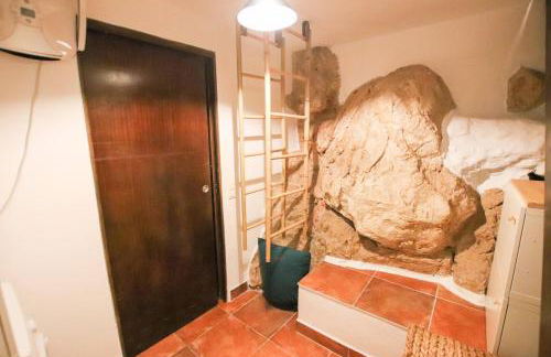 ROCHE-Rock in the heart of the Old Town - Foto 26