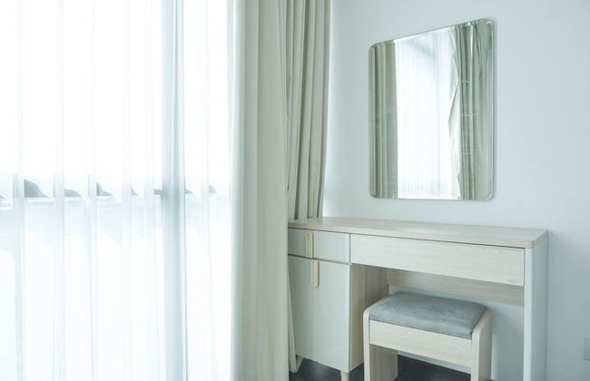 Nice and Elegant 2BR Apartment at Veranda Residence Puri - Foto 6