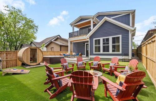 The Morrison - Karaoke Theater Backyard Oasis - Foto 1