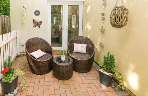 Love Cottage - Photo 3