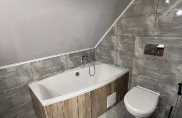 Domki i Apartamenty Wypoczynkowe z jacuzzi Lidzbark - Foto 70