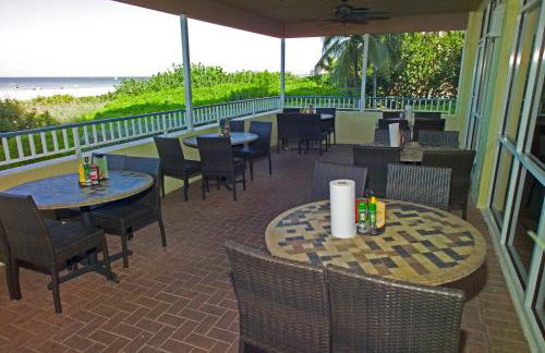 Beachfront Living at the Apollo I On-Site Sunset Grille Tiki/Restaurant - Foto 18