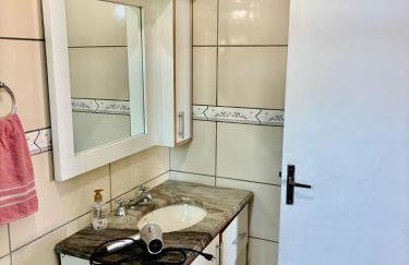 Casa próxima ao shopping Lages e a festa do pinhão - Photo 17