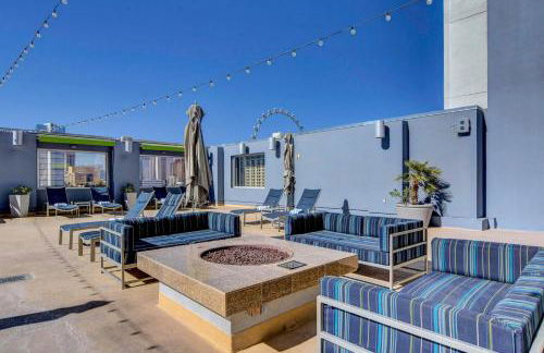 Royal Oasis Suite at Platinum Hotel-Strip Views - Foto 52