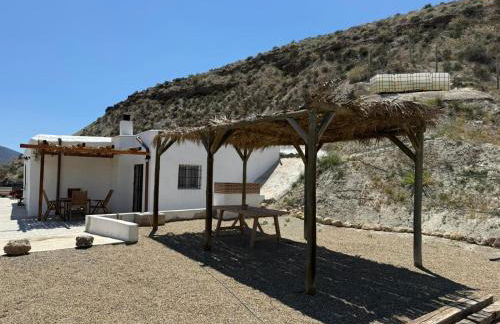 Cortijo MAMANGUEÑA PISCINA Y CUEVA - Foto 42