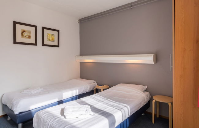 Spacious Bungalow with Dishwasher near Hunebedcentrum - Photo 2