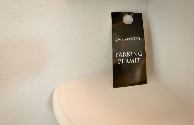 Artrageous on the river By RocketStay - Photo 25