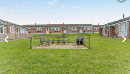 Dog Friendly Beachside Cottage Kessingland with private parking - Foto 2, Garden