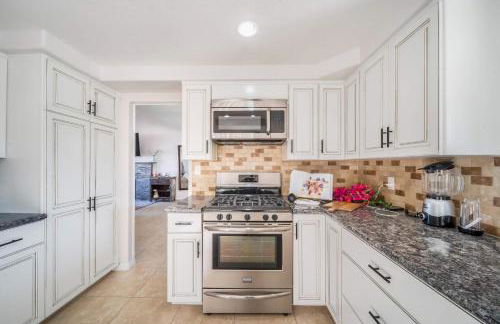 Top Rated 3BR BA Villa Pool Spa BBQ - Foto 15