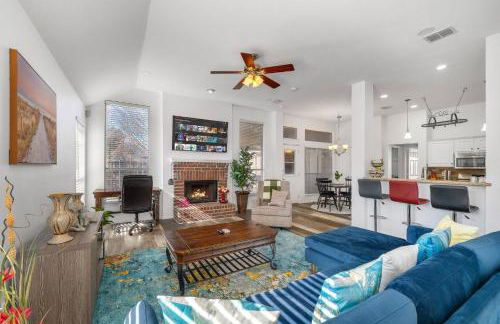 Frisco Escape Oasis Home w/Spa - Foto 1