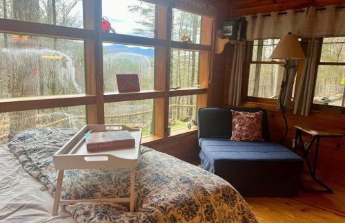 Private Mtn Love Shack w/ fast wifi, BBQ & view - Foto 31