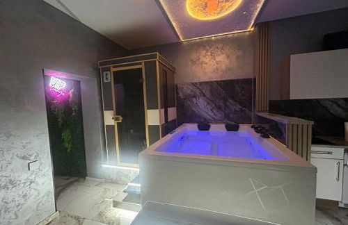 Wellness Suite Essen mit Whirlpool & Sauna - Foto 1