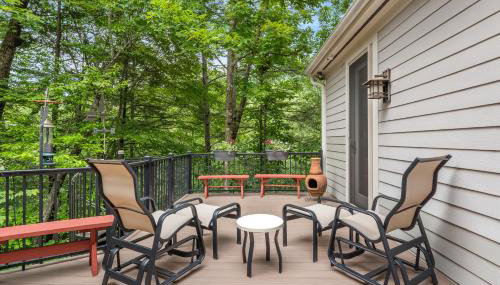 Falling Waters at Rumbling Bald - Foto 5